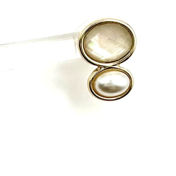 Preppy Pierced Stud Earrings Faceted Double Faux Pearl Faux Opal Casual - Picture 3 of 11